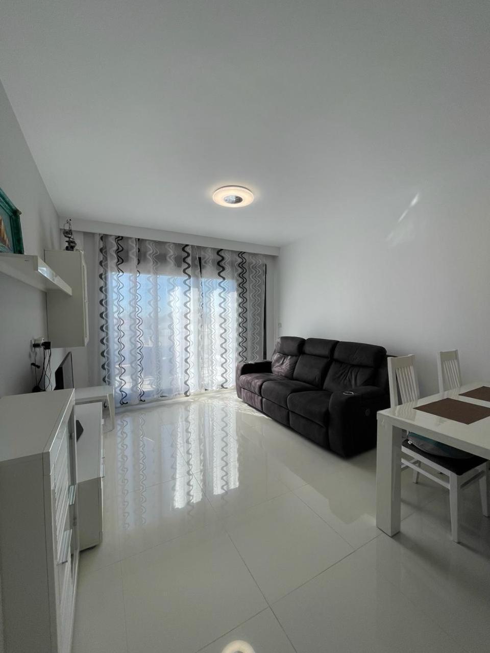 Apartment Elisa Bay Mil Palmeras